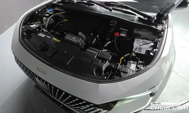 Peugeot 408 2024 1.2 автомат (гидро), миниатюра 6