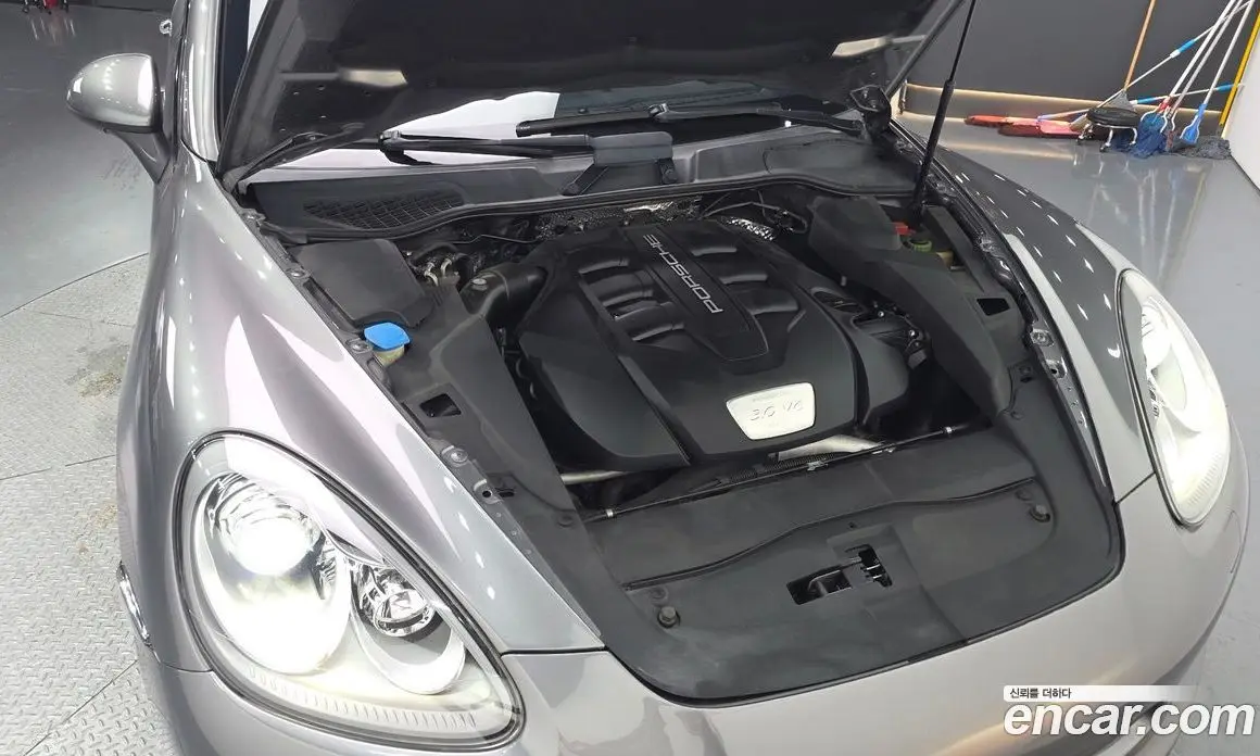Porsche Cayenne 2012 3.0 автомат (гидро), фото 6 Porsche Cayenne 2012 3.0 автомат (гидро), фото 6