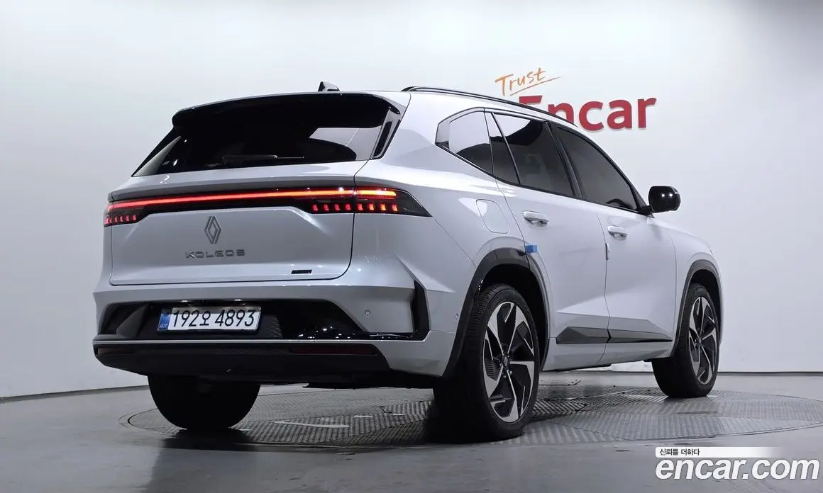 Renault (Samsung) Grand Koleos 2025 1.5 автомат (гидро), фото 2 Renault (Samsung) Grand Koleos 2025 1.5 автомат (гидро), фото 2