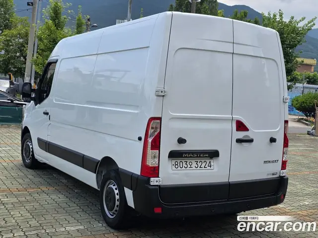 Renault (Samsung) Master 2022 2.3 механика, миниатюра 4 Renault (Samsung) Master 2022 2.3 механика, миниатюра 4