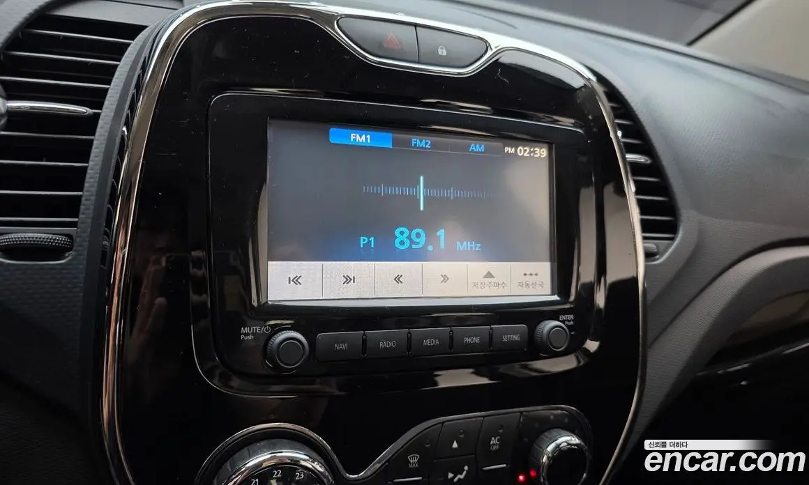 Renault (Samsung) QM3 2014 1.5 автомат (гидро), фото 22 Renault (Samsung) QM3 2014 1.5 автомат (гидро), фото 22