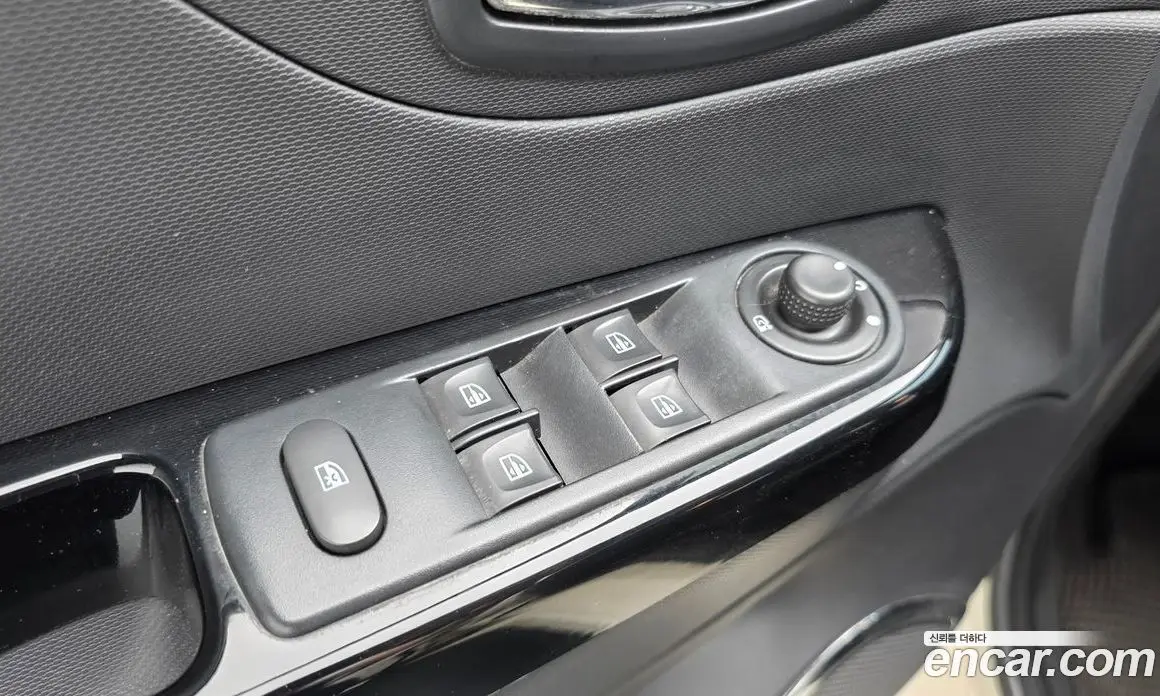 Renault (Samsung) QM3 2014 1.5 автомат (гидро), фото 30 Renault (Samsung) QM3 2014 1.5 автомат (гидро), фото 30