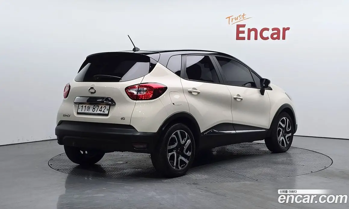 Renault (Samsung) QM3 2015 1.5 автомат (гидро), фото 1 Renault (Samsung) QM3 2015 1.5 автомат (гидро), фото 1
