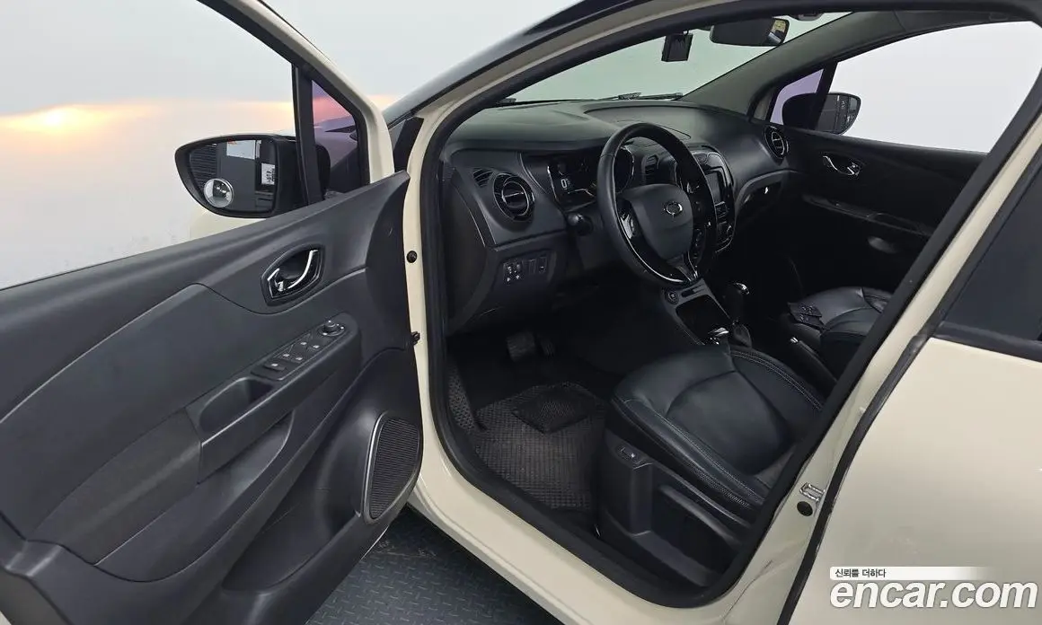 Renault (Samsung) QM3 2015 1.5 автомат (гидро), фото 12 Renault (Samsung) QM3 2015 1.5 автомат (гидро), фото 12