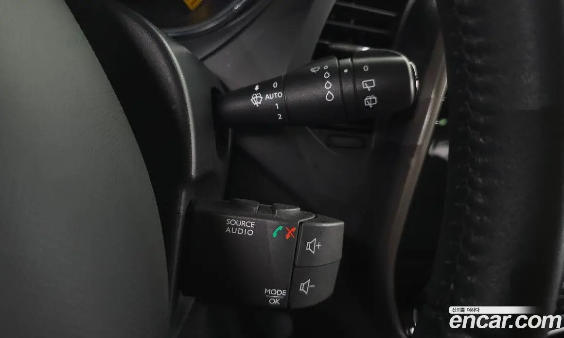 Renault (Samsung) QM3 2015 1.5 автомат (гидро), фото 18 Renault (Samsung) QM3 2015 1.5 автомат (гидро), фото 18