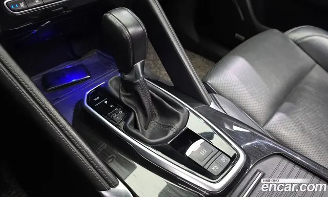 Renault (Samsung) QM6 2017 2.0 автомат (гидро), миниатюра 9 Renault (Samsung) QM6 2017 2.0 автомат (гидро), миниатюра 9