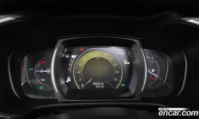 Renault (Samsung) QM6 2019 2.0 автомат (гидро), миниатюра 8 Renault (Samsung) QM6 2019 2.0 автомат (гидро), миниатюра 8