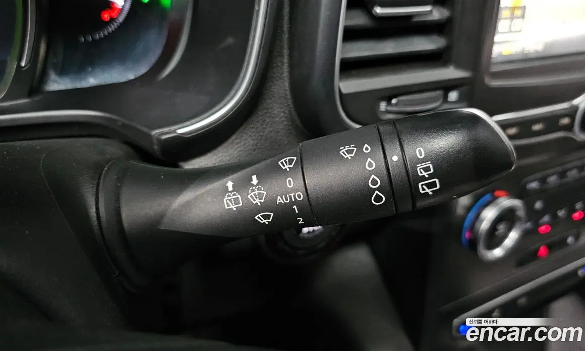 Renault (Samsung) QM6 2023 2.0 автомат (гидро), фото 26 Renault (Samsung) QM6 2023 2.0 автомат (гидро), фото 26