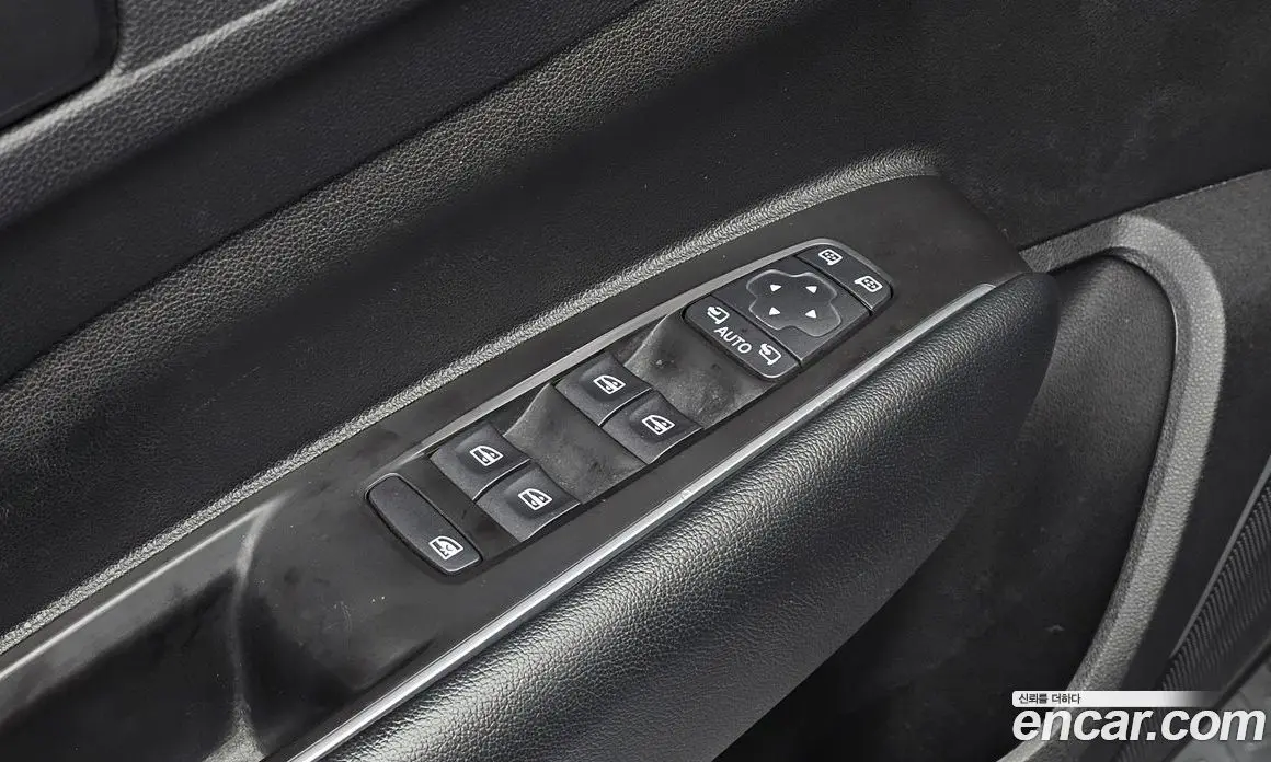 Renault (Samsung) QM6 2023 2.0 автомат (гидро), фото 28 Renault (Samsung) QM6 2023 2.0 автомат (гидро), фото 28