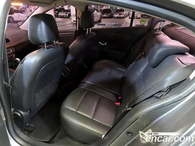Renault (Samsung) SM3 2018 1.0 автомат (гидро), миниатюра 7 Renault (Samsung) SM3 2018 1.0 автомат (гидро), миниатюра 7