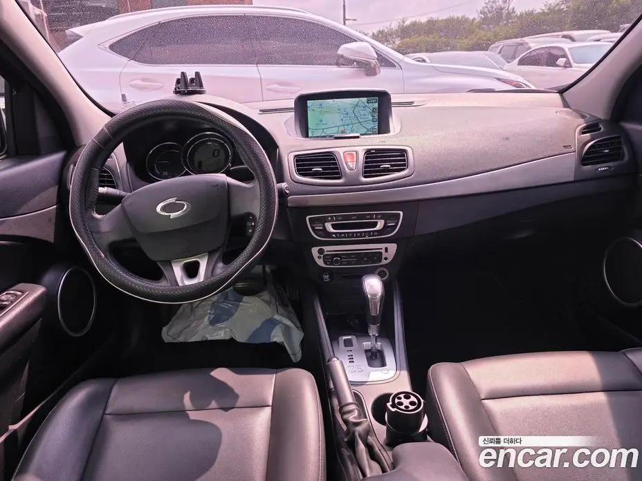 Renault (Samsung) SM3 2018 1.0 автомат (гидро), фото 8 Renault (Samsung) SM3 2018 1.0 автомат (гидро), фото 8