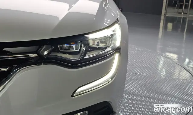 Renault (Samsung) SM6 2016 2.0 автомат (гидро), миниатюра 8