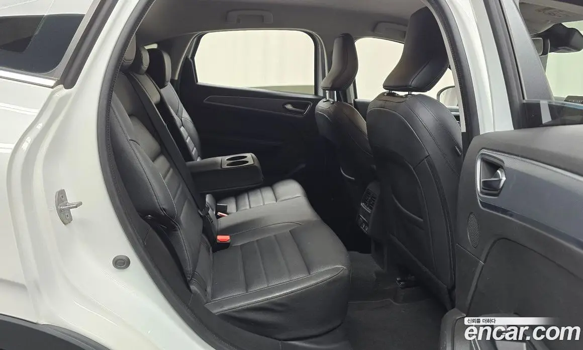 Renault (Samsung) XM3 2022 1.6 автомат (гидро), фото 12 Renault (Samsung) XM3 2022 1.6 автомат (гидро), фото 12