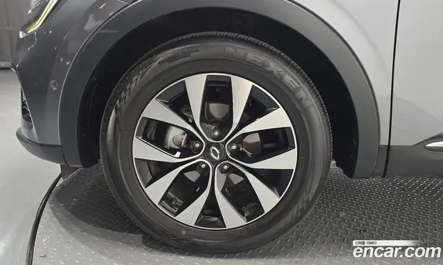 Renault (Samsung) XM3 2022 1.6 автомат (гидро), миниатюра 5 Renault (Samsung) XM3 2022 1.6 автомат (гидро), миниатюра 5