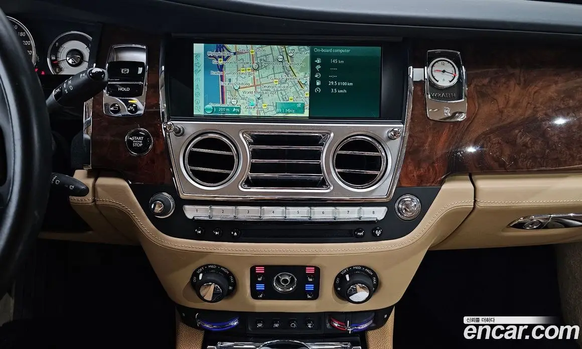 Rolls-Royce Wraith 2015 6.6 автомат (гидро), фото 14 Rolls-Royce Wraith 2015 6.6 автомат (гидро), фото 14