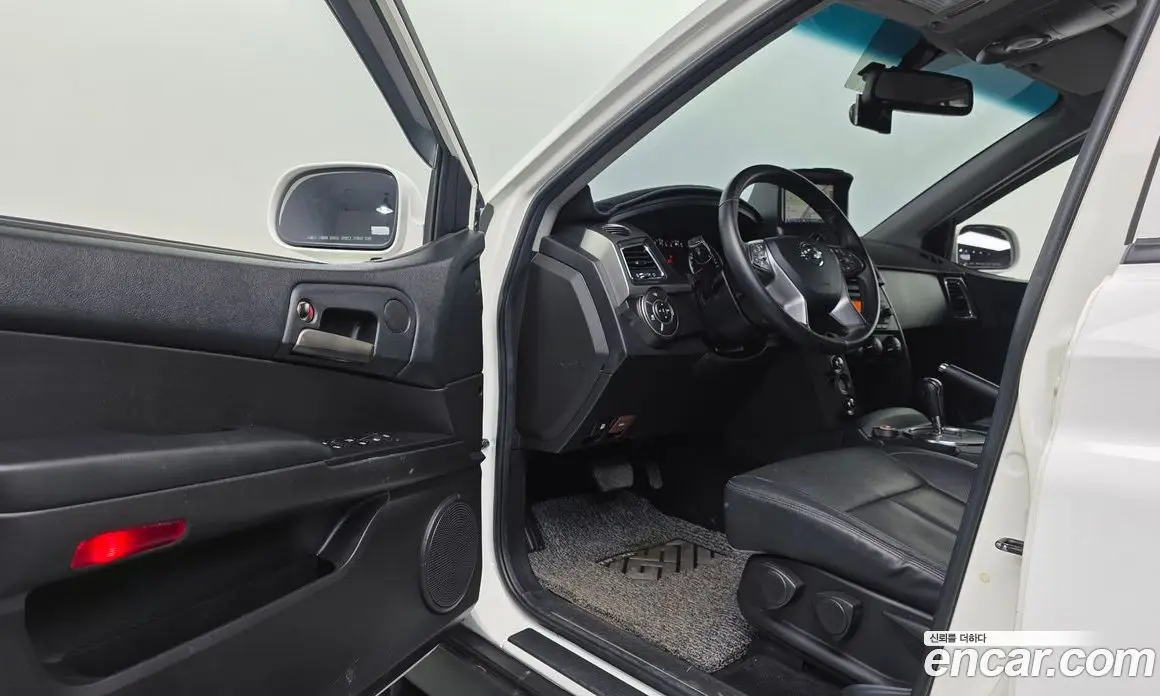 SsangYong Korando 2017 2.2 автомат (гидро), фото 13 SsangYong Korando 2017 2.2 автомат (гидро), фото 13
