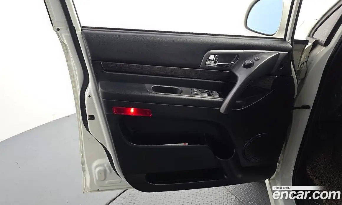 SsangYong Korando 2018 2.2 автомат (гидро), фото 14