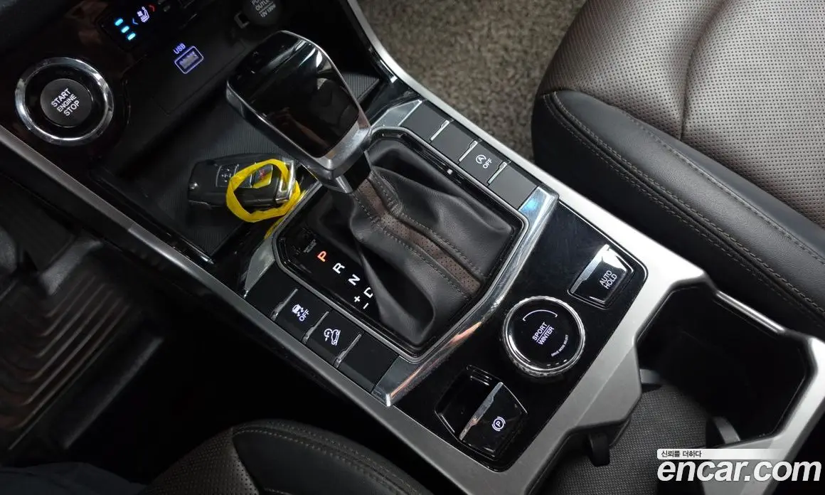 SsangYong Korando 2019 1.6 автомат (гидро), фото 12