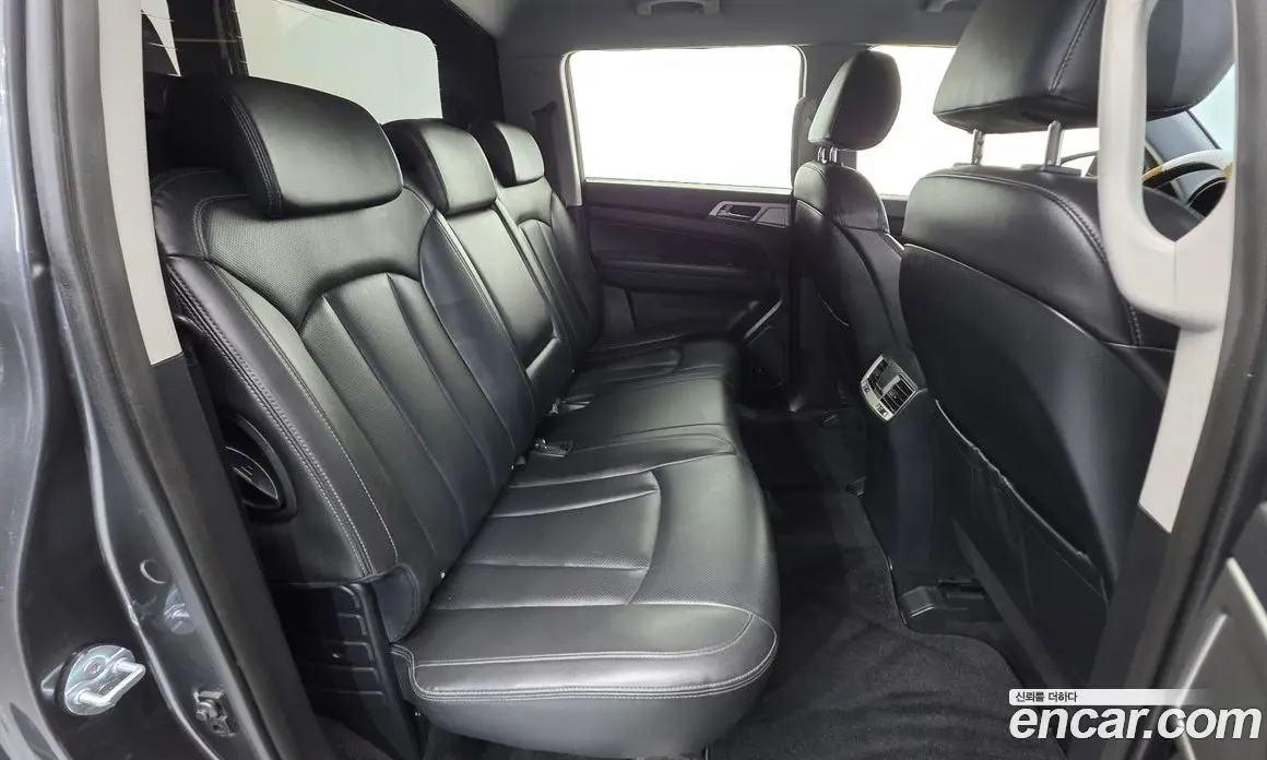 SsangYong Rexton 2018 2.2 автомат (гидро), фото 19 SsangYong Rexton 2018 2.2 автомат (гидро), фото 19