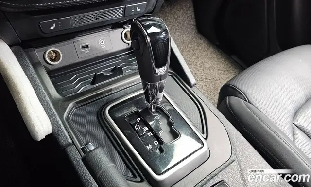 SsangYong Rexton 2019 2.2 автомат (гидро), миниатюра 11 SsangYong Rexton 2019 2.2 автомат (гидро), миниатюра 11