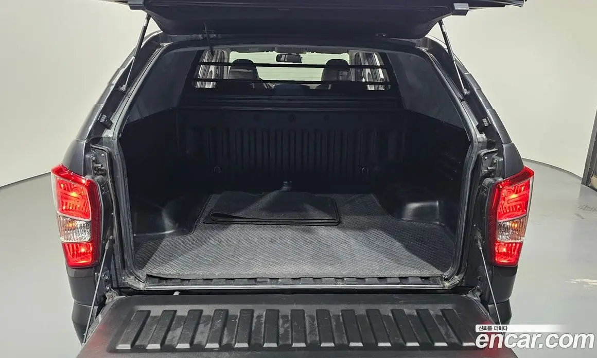 SsangYong Rexton 2019 2.2 автомат (гидро), фото 23 SsangYong Rexton 2019 2.2 автомат (гидро), фото 23