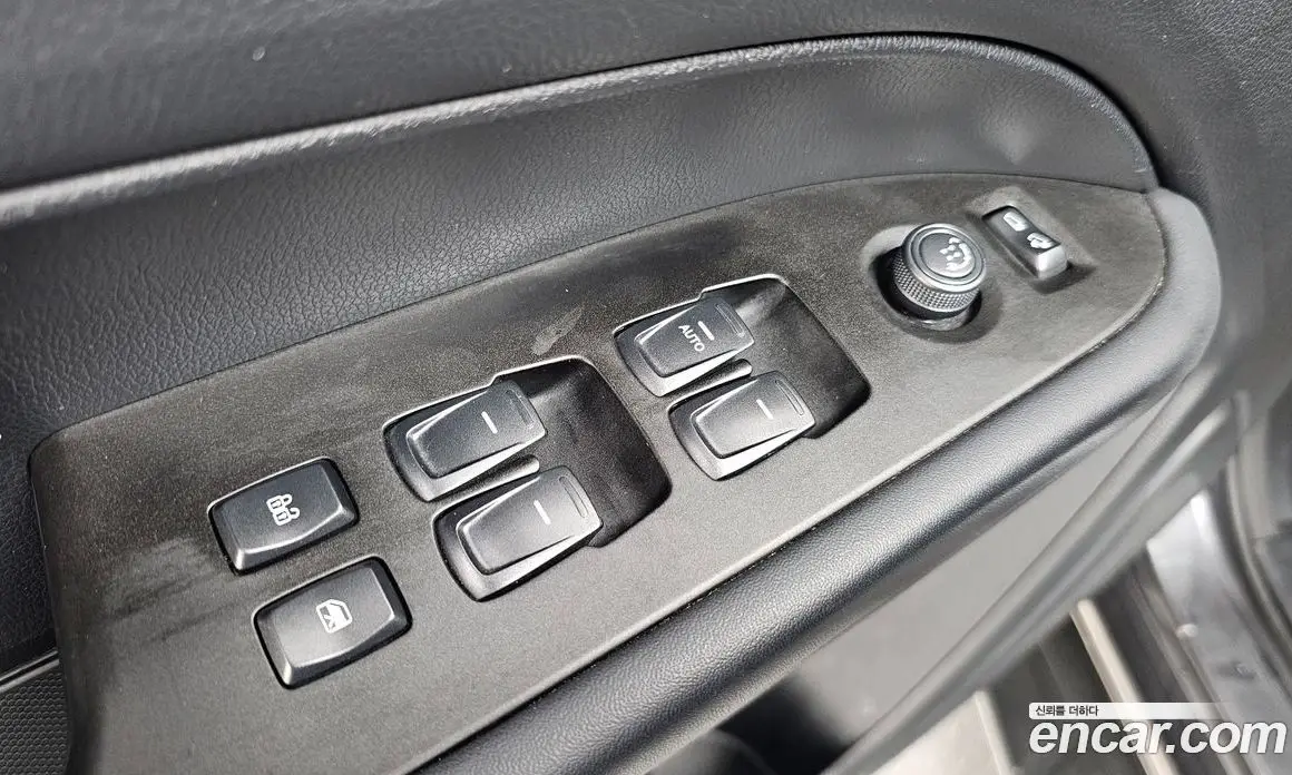 SsangYong Rexton 2019 2.2 автомат (гидро), фото 27 SsangYong Rexton 2019 2.2 автомат (гидро), фото 27