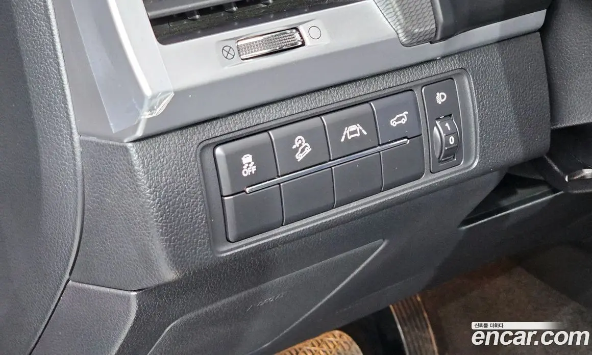 SsangYong Rexton 2022 2.2 автомат (гидро), фото 20 SsangYong Rexton 2022 2.2 автомат (гидро), фото 20