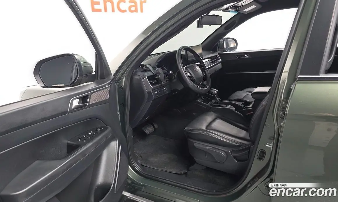 SsangYong Rexton 2024 2.2 автомат (гидро), фото 13