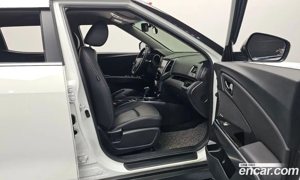 SsangYong TIBOLI 2018 1.6 автомат (гидро), фото 16