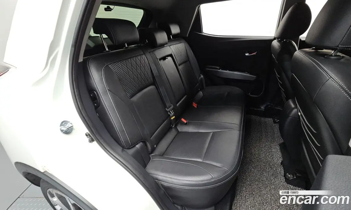SsangYong TIBOLI 2018 1.6 автомат (гидро), фото 17