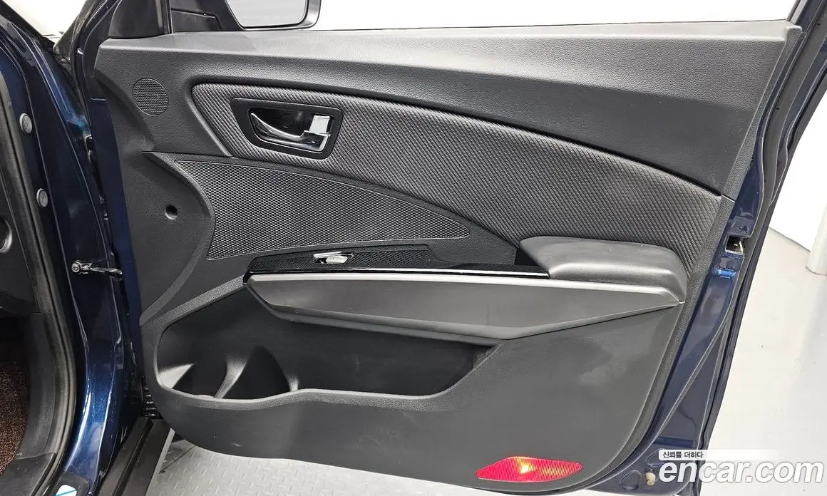 SsangYong TIBOLI 2019 1.6 автомат (гидро), фото 13