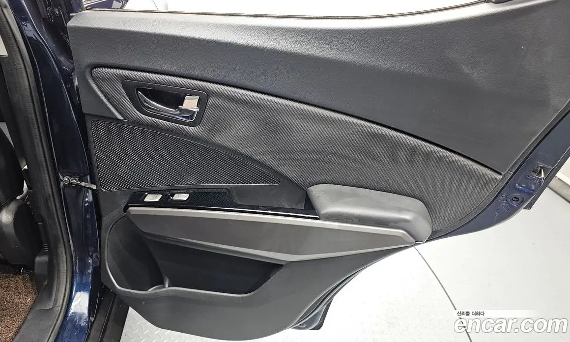 SsangYong TIBOLI 2019 1.6 автомат (гидро), фото 14