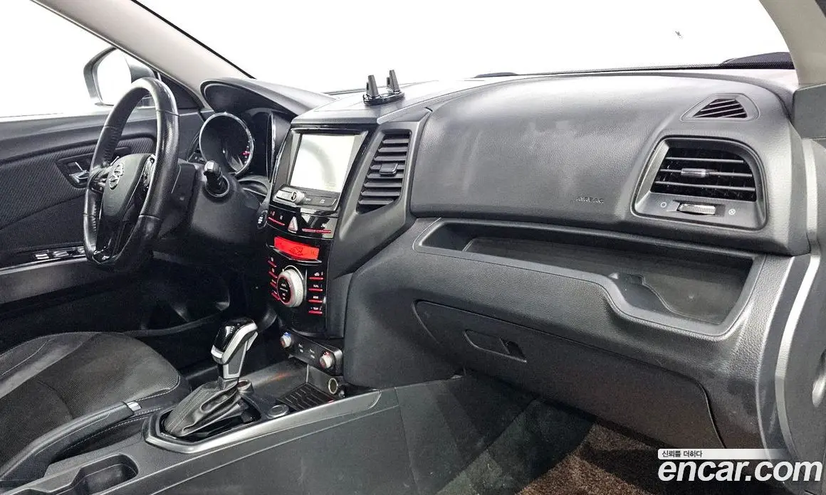 SsangYong TIBOLI 2019 1.6 автомат (гидро), фото 30