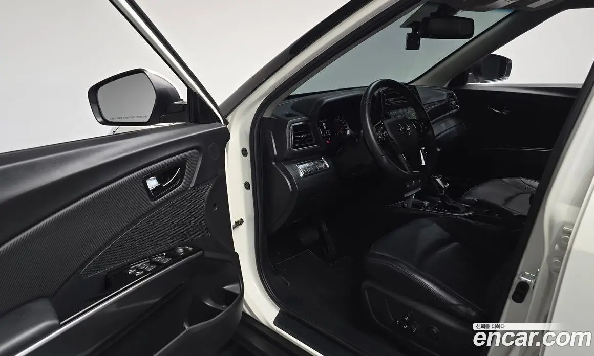 SsangYong TIBOLI 2022 1.5 автомат (гидро), фото 12 SsangYong TIBOLI 2022 1.5 автомат (гидро), фото 12