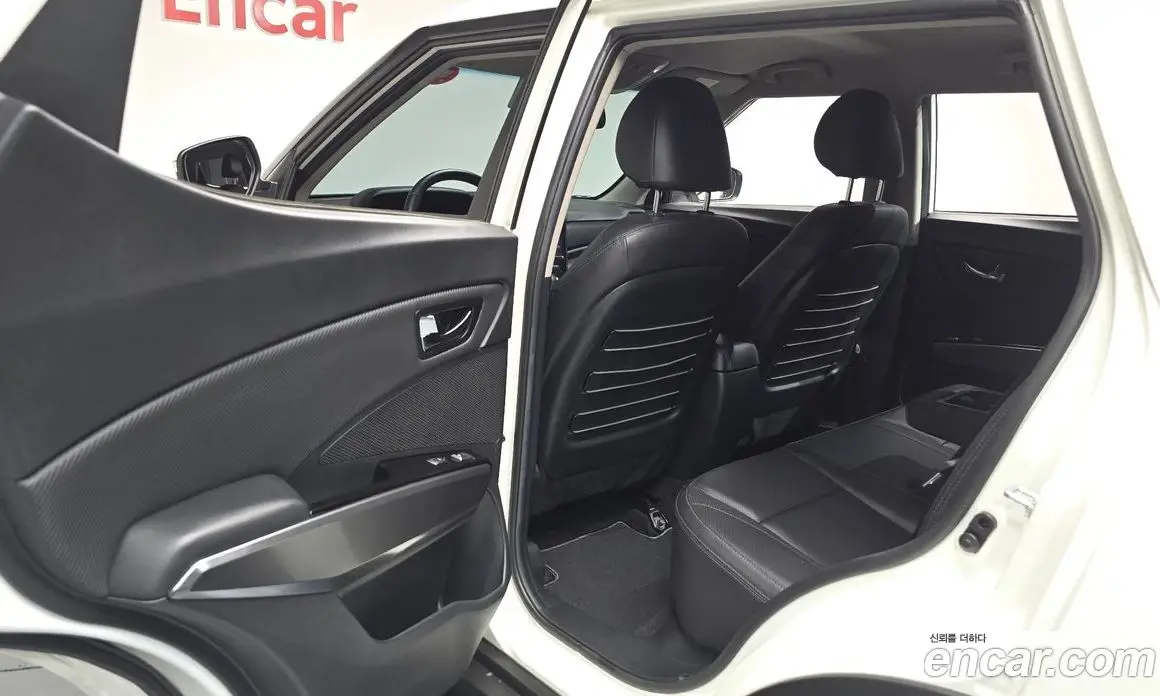SsangYong TIBOLI 2022 1.5 автомат (гидро), фото 16 SsangYong TIBOLI 2022 1.5 автомат (гидро), фото 16