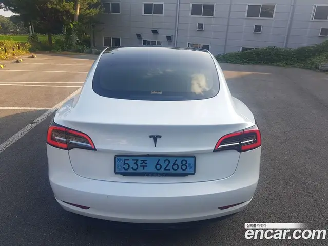 Tesla Model 3 2020 автомат (гидро), миниатюра 4 Tesla Model 3 2020 автомат (гидро), миниатюра 4