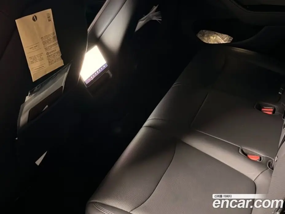 Tesla Model Y 2025 автомат (гидро), фото 8 Tesla Model Y 2025 автомат (гидро), фото 8