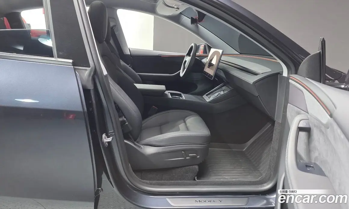 Tesla Model Y 2025 0.2 автомат (гидро), фото 15 Tesla Model Y 2025 0.2 автомат (гидро), фото 15