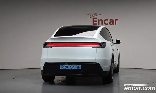 Tesla Model Y 2025 0.2 автомат (гидро), миниатюра 3 Tesla Model Y 2025 0.2 автомат (гидро), миниатюра 3