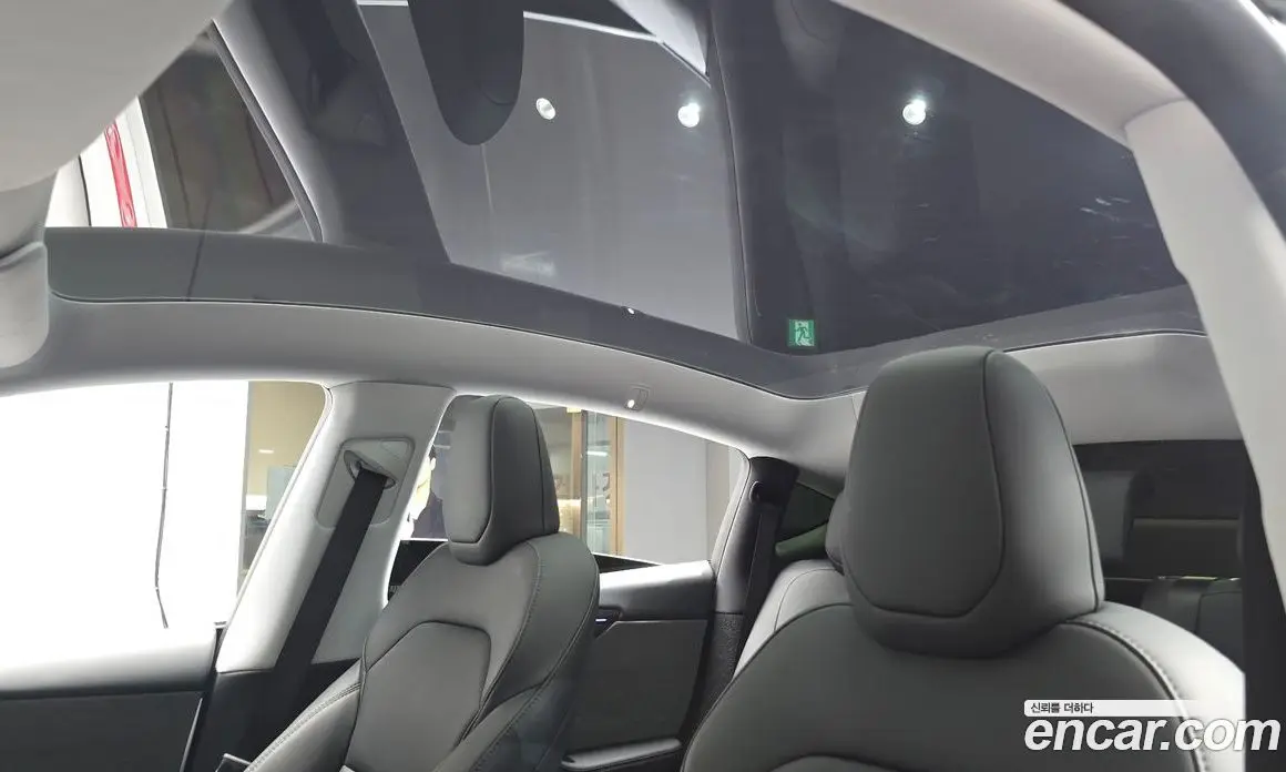 Tesla Model Y 2025 0.2 автомат (гидро), фото 26 Tesla Model Y 2025 0.2 автомат (гидро), фото 26