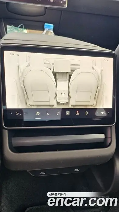 Tesla Model Y 2025 автомат (гидро), фото 4 Tesla Model Y 2025 автомат (гидро), фото 4