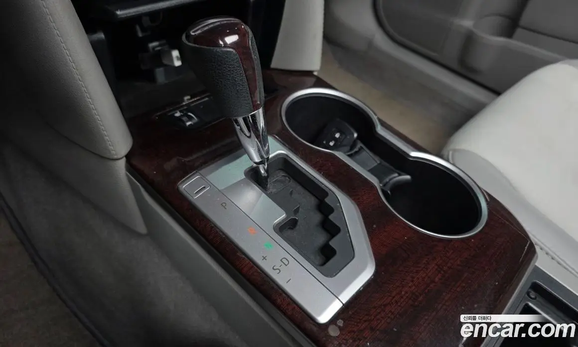 Toyota Camry 2014 2.5 автомат (гидро), фото 12 Toyota Camry 2014 2.5 автомат (гидро), фото 12