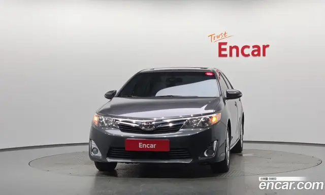 Toyota Camry 2014 2.5 автомат (гидро), миниатюра 3 Toyota Camry 2014 2.5 автомат (гидро), миниатюра 3