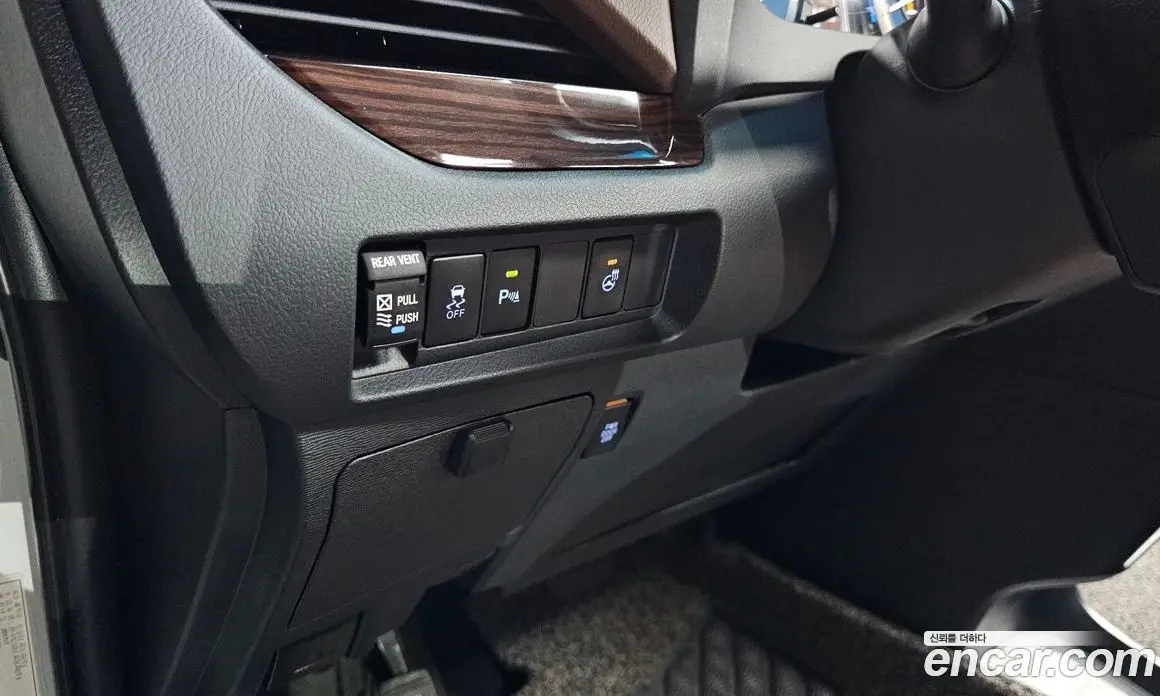 Toyota Sienna 2018 3.5 автомат (гидро), фото 20 Toyota Sienna 2018 3.5 автомат (гидро), фото 20