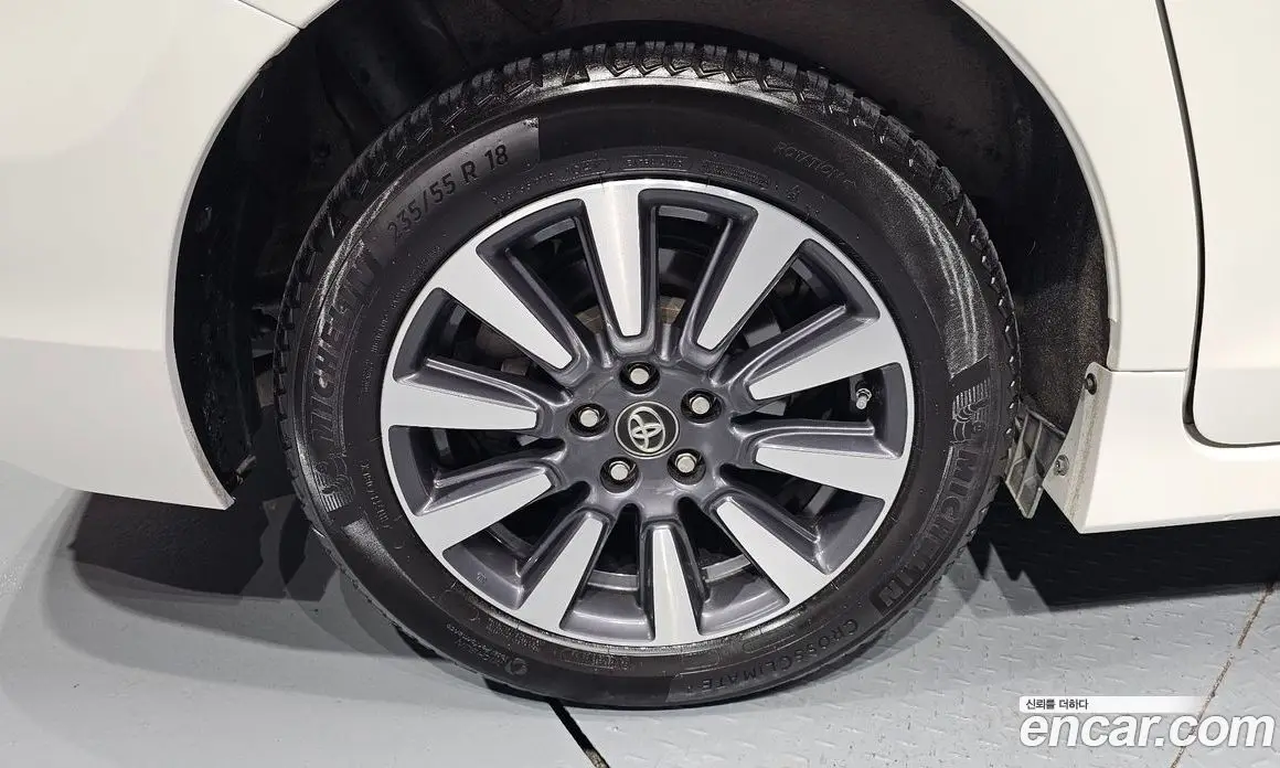 Toyota Sienna 2018 3.5 автомат (гидро), фото 5 Toyota Sienna 2018 3.5 автомат (гидро), фото 5