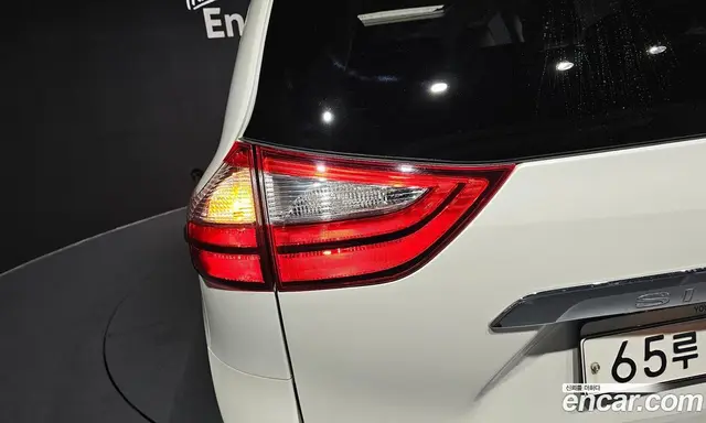 Toyota Sienna 2018 3.5 автомат (гидро), миниатюра 9 Toyota Sienna 2018 3.5 автомат (гидро), миниатюра 9