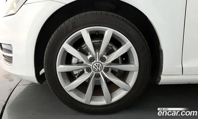 Volkswagen Golf 2015 1.6 автомат (гидро), миниатюра 5 Volkswagen Golf 2015 1.6 автомат (гидро), миниатюра 5