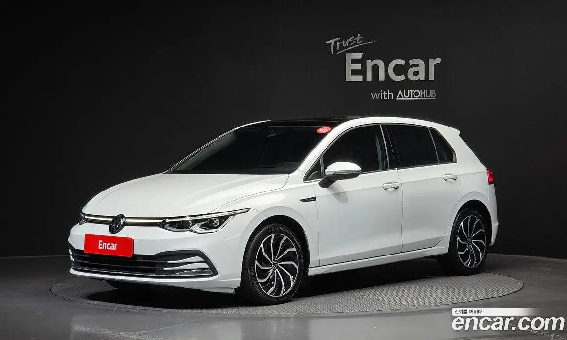 Volkswagen Golf 2022 2.0 автомат (гидро), фото 1 Volkswagen Golf 2022 2.0 автомат (гидро), фото 1
