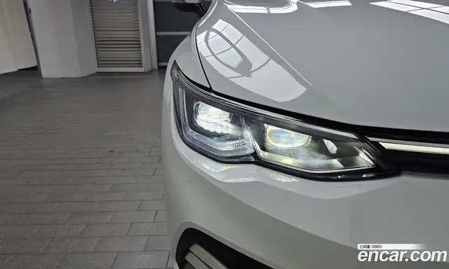 Volkswagen Golf 2022 2.0 автомат (гидро), миниатюра 8 Volkswagen Golf 2022 2.0 автомат (гидро), миниатюра 8