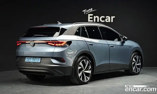 Volkswagen ID.4, 2022, 32 491 км Volkswagen ID.4, 2022, 32 491 км